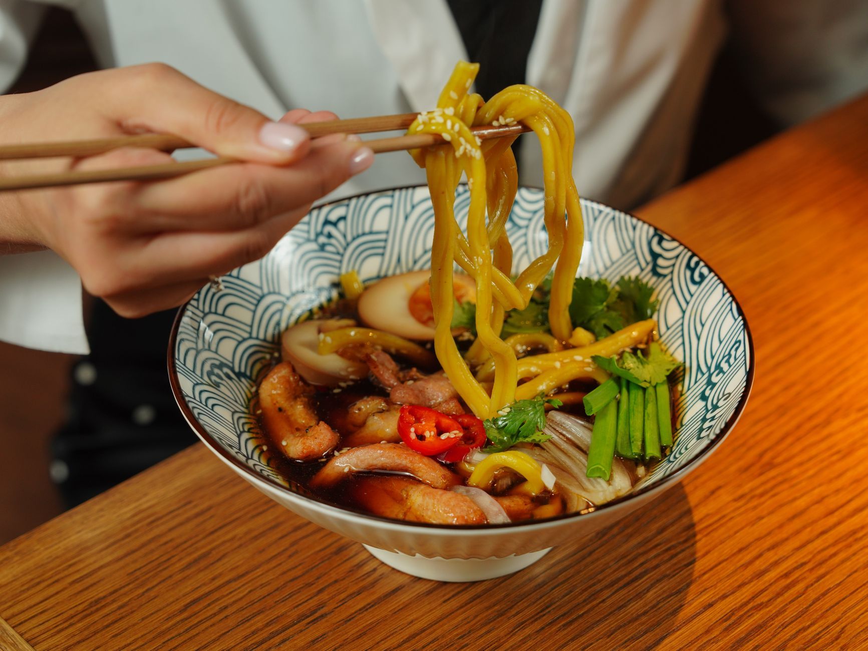 矯正期間不能吃什麼?飲食禁忌與外食技巧